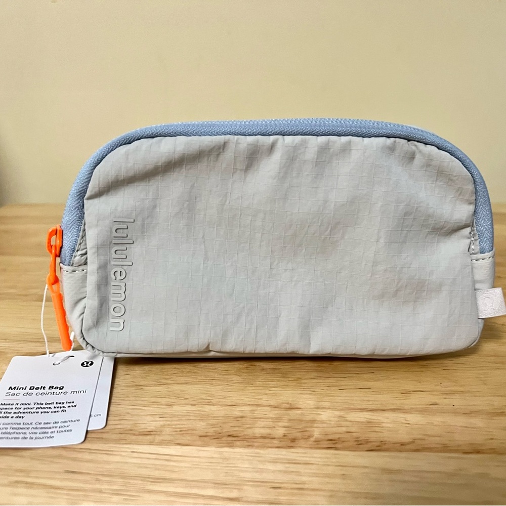 Lululemon  mini belt bag vapor NWT